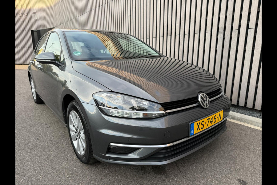 Volkswagen Golf 1.0 TSI Comfortline - apple carplay