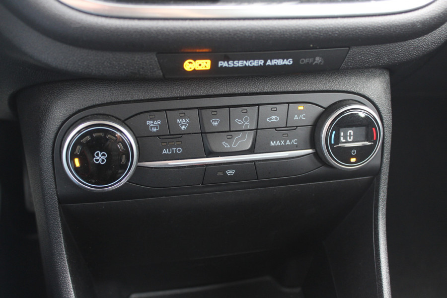 Ford Fiesta 1.0 EcoBoost Titanium / Camera / Navigatie / 16'' / B&O / DAB / Getint glas / Cruise Control