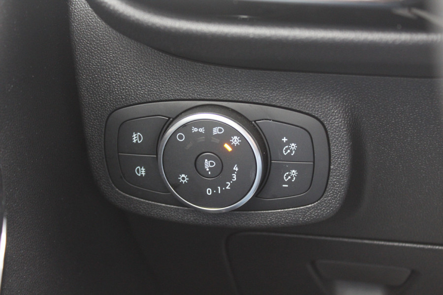 Ford Fiesta 1.0 EcoBoost Titanium / Camera / Navigatie / 16'' / B&O / DAB / Getint glas / Cruise Control