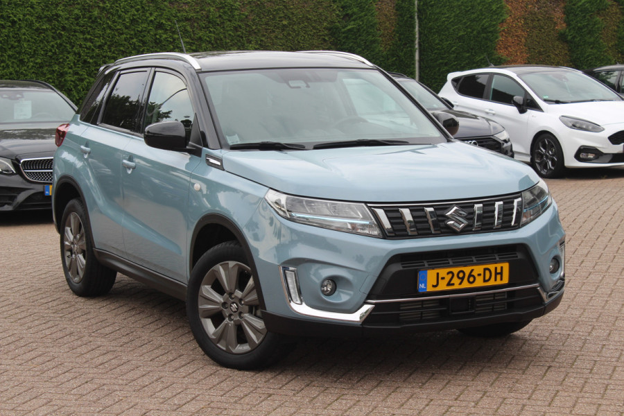 Suzuki Vitara 1.4 Boosterjet Select Smart Hybrid / Camera / Navigatie / 17'' / DAB / Stoelverwarming / Getint glas / Cruise Control