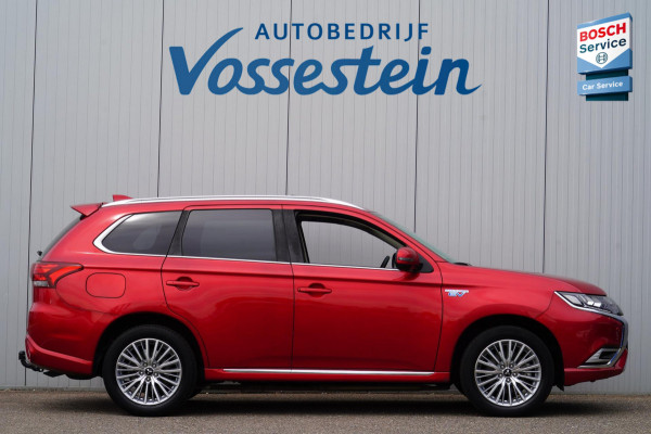 Mitsubishi Outlander 2.4 PHEV Intense+ / Schuifdak / Trekhaak / Power Sound System / Camera / 104dkm!