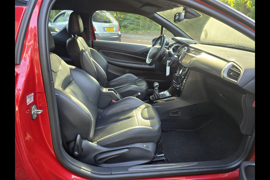 DS DS 3 1.2 PureTech So Chic | 2E EIGENAAR | 12MND GARANTIE | NAVI | CRUISE | LEDER |