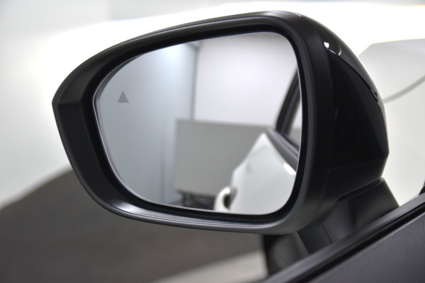 Nissan Juke 1.0 DIG-T 115 PK N-Design - Automaat | Adapt. Cruise | Stoel-+Voorruitverw. | Bose | 360 Camera | NAV + App. Connect | ECC | LM 19" | Afn. Trekhaak |
