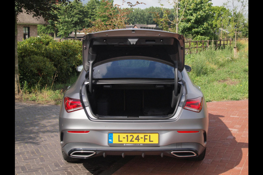 Mercedes-Benz CLA-Klasse 250 e Premium Plus | Panoramadak | Lederen Bekleding | Burmester | 360°-camera | NL-Auto |