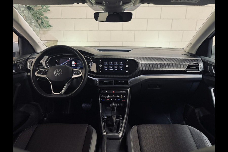 Volkswagen T-Cross 1.5 TSI Style DSG | Virtual | Keyless | Camera