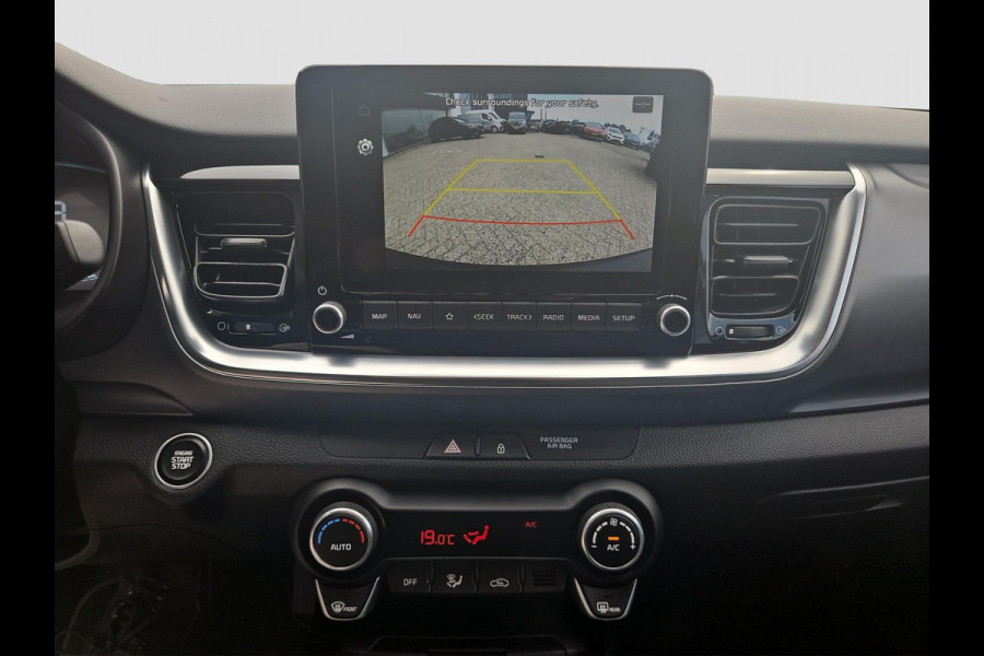 Kia Stonic 1.0 T-GDi MHEV DynamicPlusLine | Automaat | Stoel- en Stuurverwarming | Navi | Clima | Carplay/Android auto | Lichtmetalen velgen | LED |