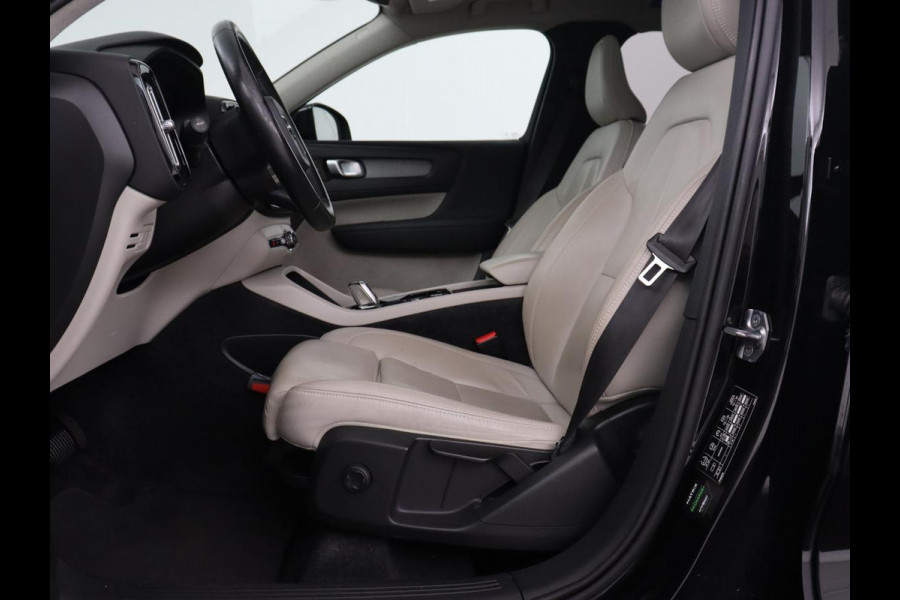 Volvo XC40 1.5 T5 Twin Engine Inscription | Panoramadak | Leder | Harman/Kardon | Stoelverwarming | Carplay | Camera | Navigatie | Adaptive cruise | PHEV | Plug In Volvo XC40 1.5 T5 Twin Engine Inscription | Panoramadak | Leder | Harman/Kardon | Stoelverwarming | Carplay | Camera | Navigatie | Adaptive cruise | PHEV | Plug In