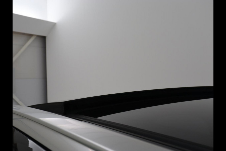 Volvo XC40 1.5 T5 Twin Engine Inscription | Panoramadak | Leder | Harman/Kardon | Stoelverwarming | Carplay | Camera | Navigatie | Adaptive cruise | PHEV | Plug In Volvo XC40 1.5 T5 Twin Engine Inscription | Panoramadak | Leder | Harman/Kardon | Stoelverwarming | Carplay | Camera | Navigatie | Adaptive cruise | PHEV | Plug In