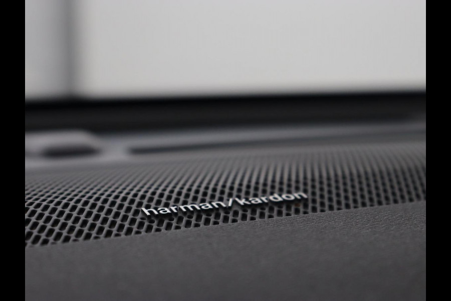 Volvo XC40 1.5 T5 Twin Engine Inscription | Panoramadak | Leder | Harman/Kardon | Stoelverwarming | Carplay | Camera | Navigatie | Adaptive cruise | PHEV | Plug In Volvo XC40 1.5 T5 Twin Engine Inscription | Panoramadak | Leder | Harman/Kardon | Stoelverwarming | Carplay | Camera | Navigatie | Adaptive cruise | PHEV | Plug In