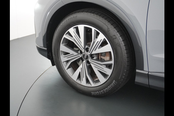 Audi Q4 e-tron 50 quattro Advanced edition 77 kWh MEMORY SEAT | ELEK. TREKHAAK | LEDER | RIJKLAARPRIJS incl. 12mnd BOVAG
