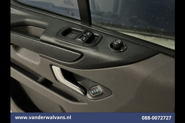 Ford Transit Custom 2.0 TDCI 131pk L2H1 Euro6 Airco | Apple Carplay | LED | Cruisecontrol | Stoelverwarming Verwarmde voorruit, Parkeersensoren, Bijrijdersbank, 2800kg trekvermogen