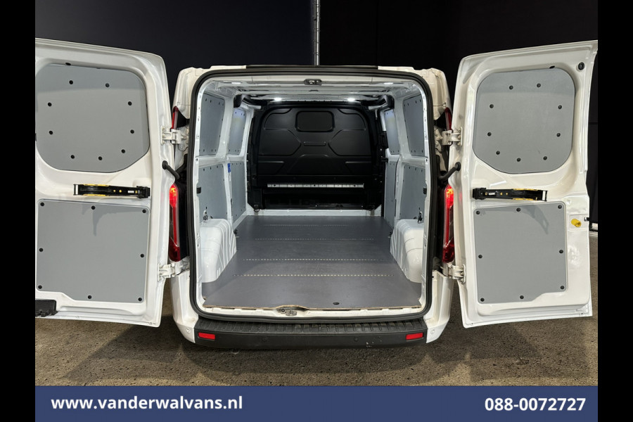 Ford Transit Custom 2.0 TDCI L2H1 Euro6 Airco | Camera | Navigatie | LED | Cruisecontrol | Android Auto, 2800kg Trekvermogen, Stoelverwarming, Verwarmde voorruit, Parkeersensoren, Bijrijdersbank