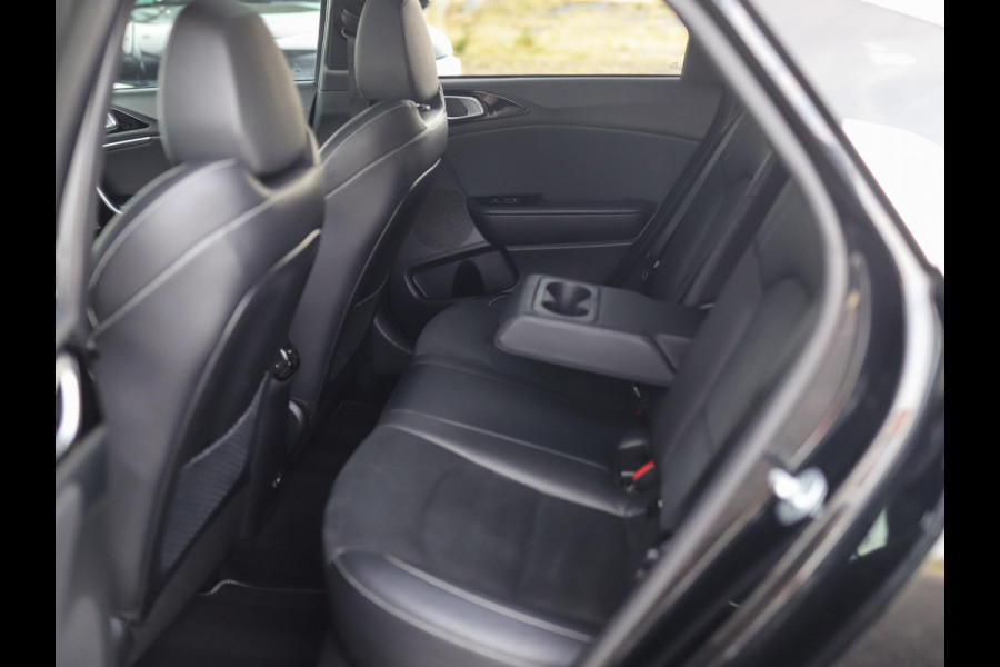 Kia ProCeed 1.5 T-GDI GT-PlusLine | Full-Option! | Pano | JBL | Trekhaak | Keyless | Camera | Memory