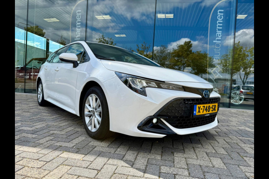 Toyota Corolla Touring Sports Hybrid 140 Business, CarPlay, Trekhaak, Stuur + stoelverw