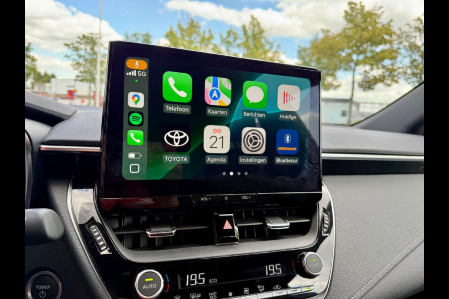 Toyota Corolla Touring Sports Hybrid 140 Business, CarPlay, Trekhaak, Stuur + stoelverw