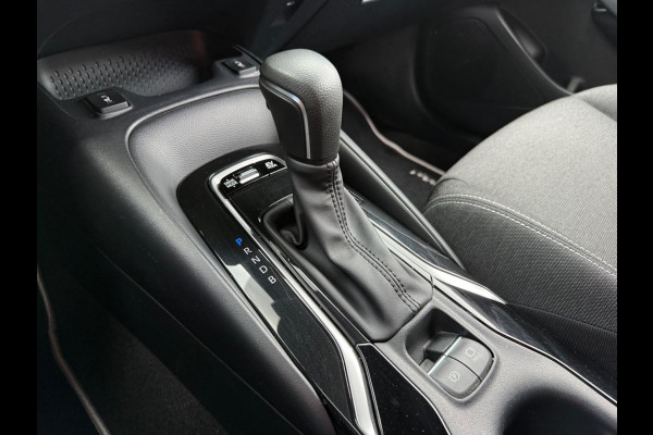 Toyota Corolla Touring Sports Hybrid 140 Business, CarPlay, Trekhaak, Stuur + stoelverw