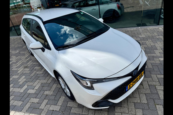 Toyota Corolla Touring Sports Hybrid 140 Business, CarPlay, Trekhaak, Stuur + stoelverw