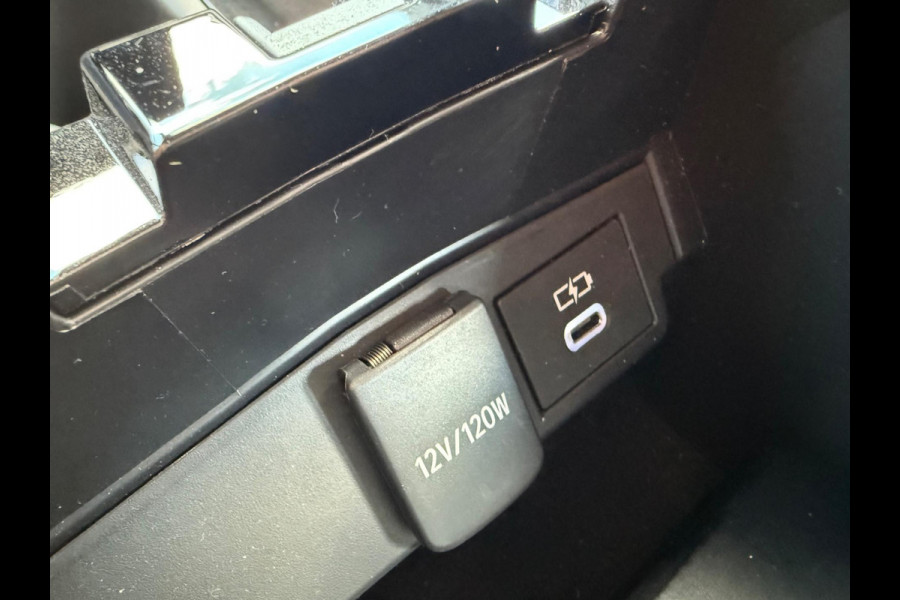 Toyota Corolla Touring Sports Hybrid 140 Business, CarPlay, Trekhaak, Stuur + stoelverw