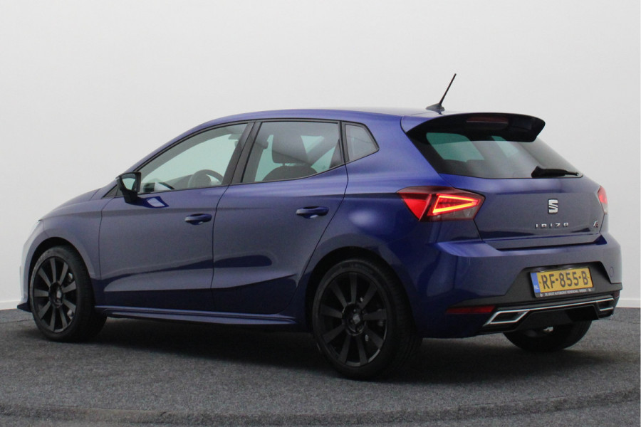 Seat Ibiza 1.0 TSI FR Business Intense Climate, ACC, Camera, Apple Carplay, Sportstoelen, PDC, LED, 17''