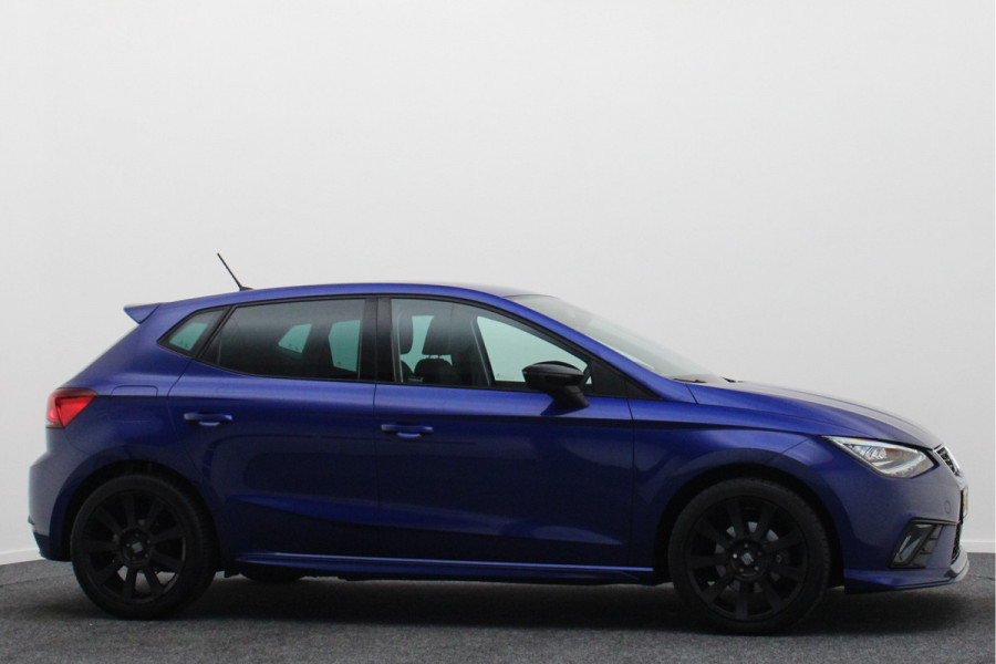 Seat Ibiza 1.0 TSI FR Business Intense Climate, ACC, Camera, Apple Carplay, Sportstoelen, PDC, LED, 17''