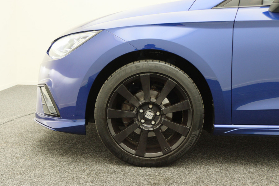 Seat Ibiza 1.0 TSI FR Business Intense Climate, ACC, Camera, Apple Carplay, Sportstoelen, PDC, LED, 17''