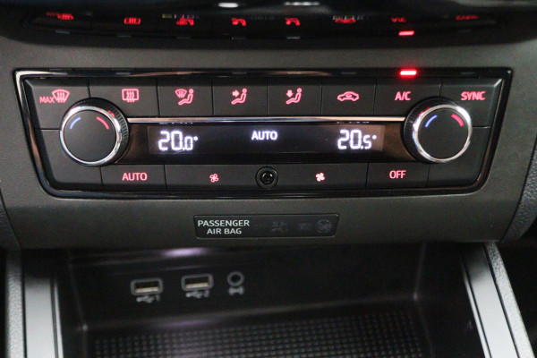 Seat Ibiza 1.0 TSI FR Business Intense Climate, ACC, Camera, Apple Carplay, Sportstoelen, PDC, LED, 17''