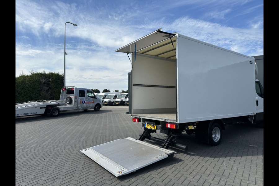 Iveco Daily 35C16 2.3 D 157 PK / ZEER NETJES !! / HYDRAULISCHE LAADKLEP / BAKWAGEN / 65.983 KM ! / AIRCO / DUBBELLUCHT / 3-ZITS