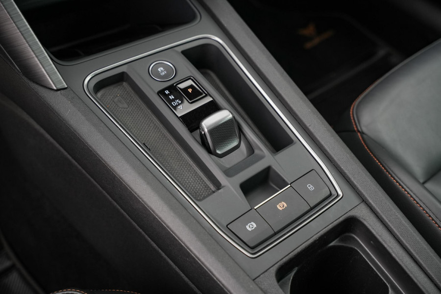 CUPRA Formentor 1.4 e-Hybrid VZ Performance Panodak ACC 360 Camera DAB+ Keyless Leer Stuurverw.
