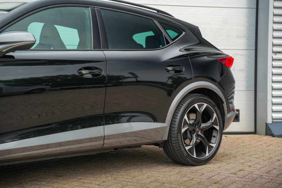 CUPRA Formentor 1.4 e-Hybrid VZ Performance Panodak ACC 360 Camera DAB+ Keyless Leer Stuurverw.