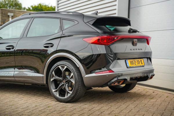 CUPRA Formentor 1.4 e-Hybrid VZ Performance Panodak ACC 360 Camera DAB+ Keyless Leer Stuurverw.