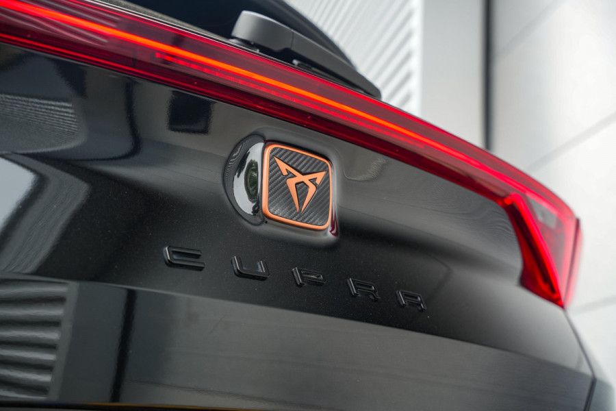 CUPRA Formentor 1.4 e-Hybrid VZ Performance Panodak ACC 360 Camera DAB+ Keyless Leer Stuurverw.