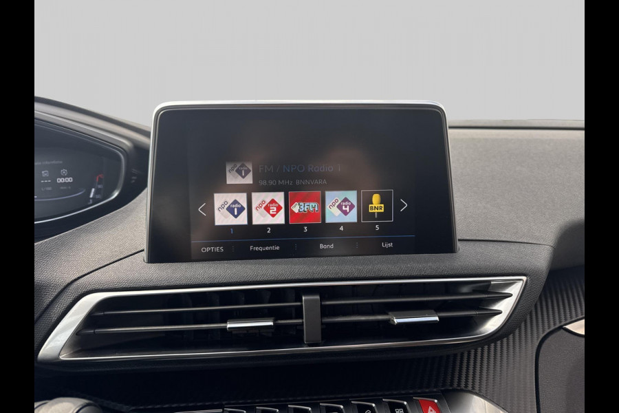 Peugeot 3008 1.2 PureTech Blue Lease Executive volleder | trekhaak