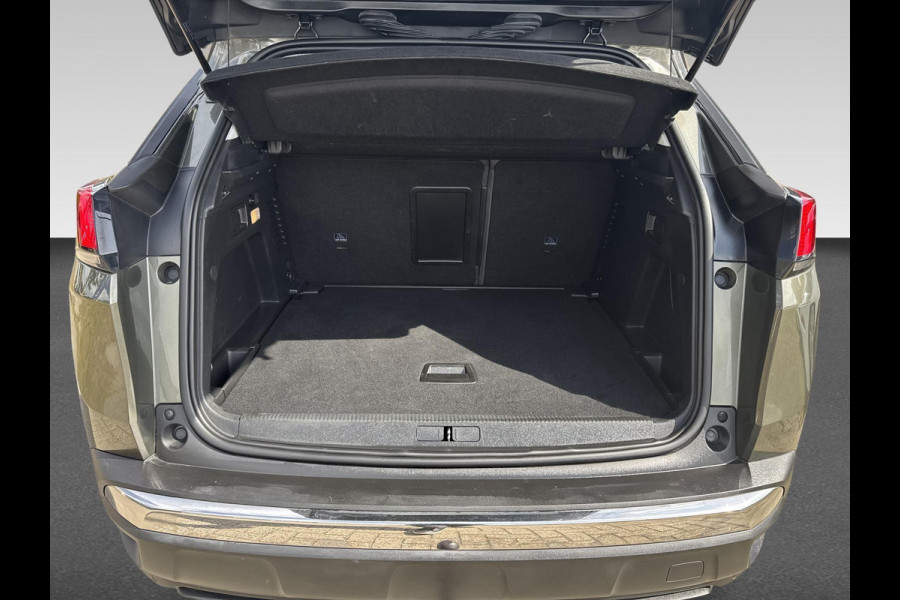 Peugeot 3008 1.2 PureTech Blue Lease Executive volleder | trekhaak