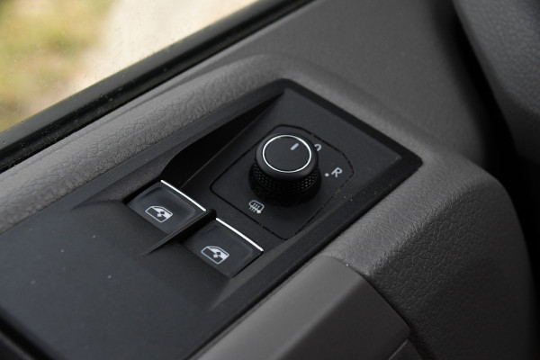 MAN TGE 3.180 35 2.0 L4H3 PB Edition Camera, Cruise, Carplay, 177pk, Sensoren, Automaat, LED, Clima, Uniek!