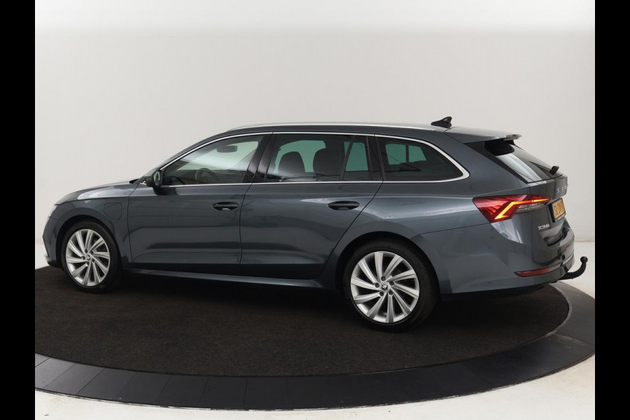 Škoda Octavia 1.4 TSI iV PHEV Business Edition | Trekhaak | Stoel & stuurverwarming | Head-Up | Adaptive cruise | Memory | Parkeerhulp | Digital Cockpit | Achterbankverwarming | Carplay | Plug In
