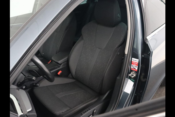 Škoda Octavia 1.4 TSI iV PHEV Business Edition | Trekhaak | Stoel & stuurverwarming | Head-Up | Adaptive cruise | Memory | Parkeerhulp | Digital Cockpit | Achterbankverwarming | Carplay | Plug In