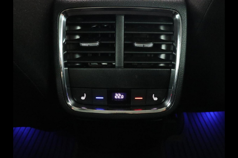 Škoda Octavia 1.4 TSI iV PHEV Business Edition | Trekhaak | Stoel & stuurverwarming | Head-Up | Adaptive cruise | Memory | Parkeerhulp | Digital Cockpit | Achterbankverwarming | Carplay | Plug In
