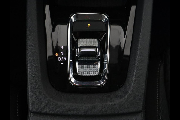 Škoda Octavia 1.4 TSI iV PHEV Business Edition | Trekhaak | Stoel & stuurverwarming | Head-Up | Adaptive cruise | Memory | Parkeerhulp | Digital Cockpit | Achterbankverwarming | Carplay | Plug In