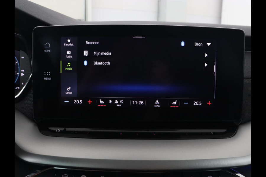 Škoda Octavia 1.4 TSI iV PHEV Business Edition | Trekhaak | Stoel & stuurverwarming | Head-Up | Adaptive cruise | Memory | Parkeerhulp | Digital Cockpit | Achterbankverwarming | Carplay | Plug In