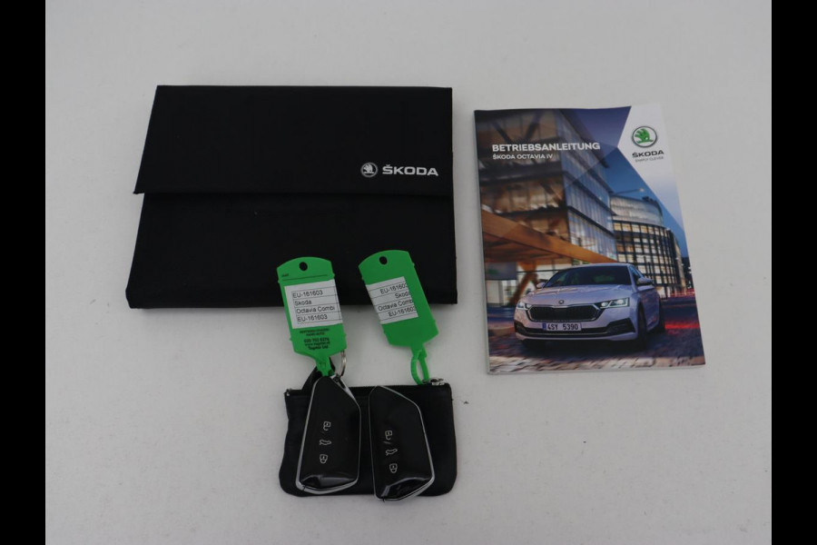 Škoda Octavia 1.4 TSI iV PHEV Business Edition | Trekhaak | Stoel & stuurverwarming | Head-Up | Adaptive cruise | Memory | Parkeerhulp | Digital Cockpit | Achterbankverwarming | Carplay | Plug In
