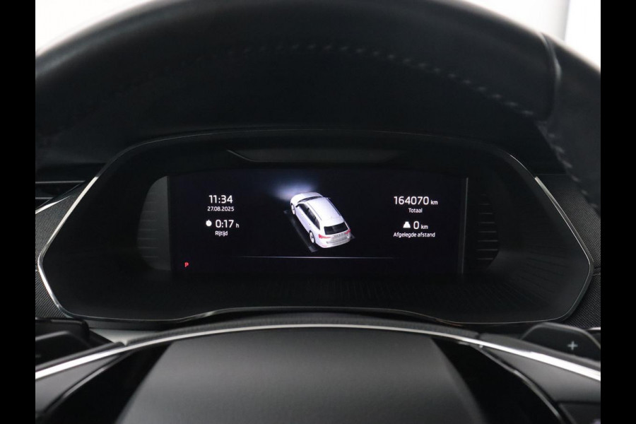 Škoda Octavia 1.4 TSI iV PHEV Business Edition | Trekhaak | Stoel & stuurverwarming | Head-Up | Adaptive cruise | Memory | Parkeerhulp | Digital Cockpit | Achterbankverwarming | Carplay | Plug In