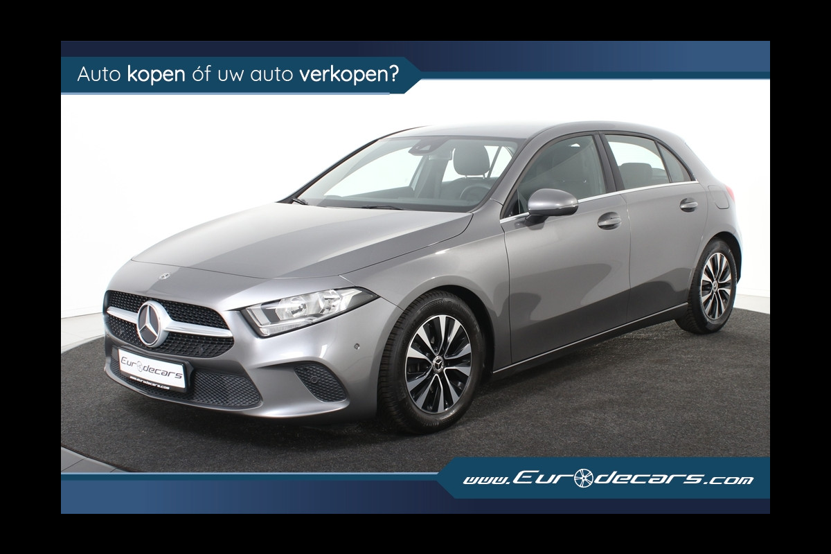 Mercedes-Benz A-Klasse 180 *1ste Eigenaar*Navigatie*PDC* Mercedes-Benz A-Klasse 180 *1ste Eigenaar*Navigatie*PDC*