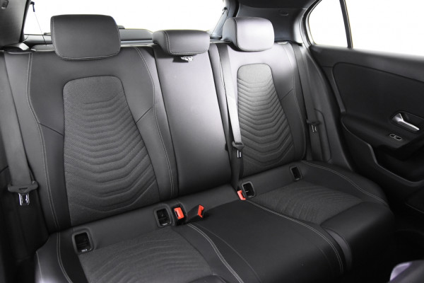 Mercedes-Benz A-Klasse 180 *1ste Eigenaar*Navigatie*PDC*