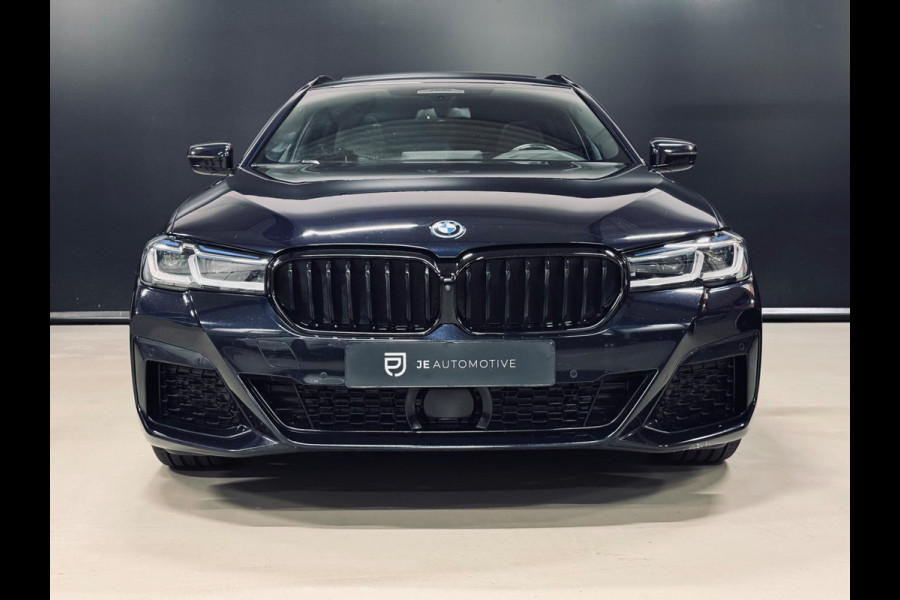 BMW 5 Serie Touring 530e xDrive M-Pakket, Shadow Line, Laser Light, Pano, Virtual, Leder, 360 Cam, Hud, PDC, Dealer Onderhouden