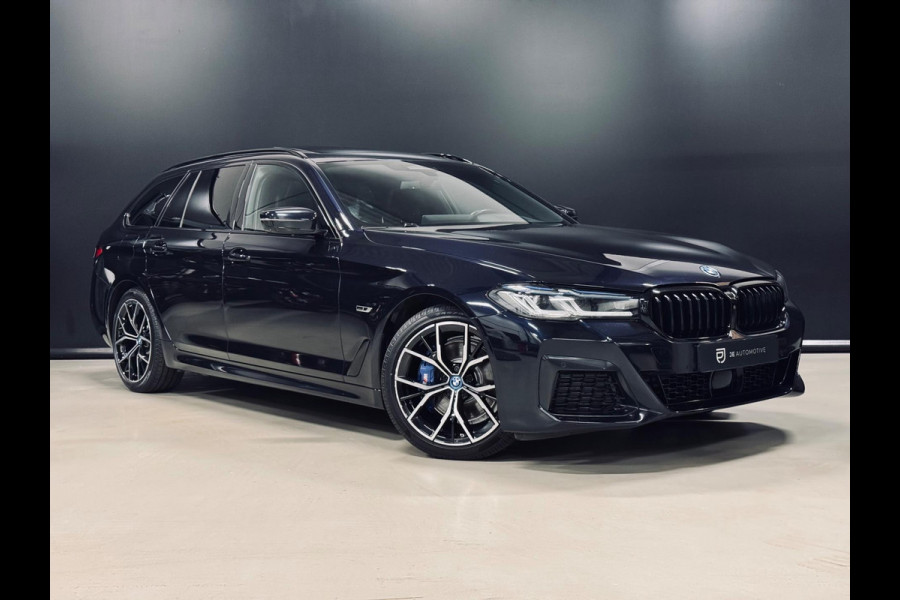 BMW 5 Serie Touring 530e xDrive M-Pakket, Shadow Line, Laser Light, Pano, Virtual, Leder, 360 Cam, Hud, PDC, Dealer Onderhouden