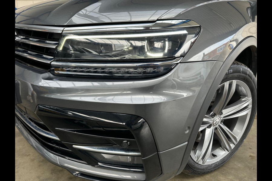 Volkswagen Tiguan 2.0 TSI 220PK 4Motion Highline PANO|AUTOMAAT|R-LINE|CAM|TREKHAAK
