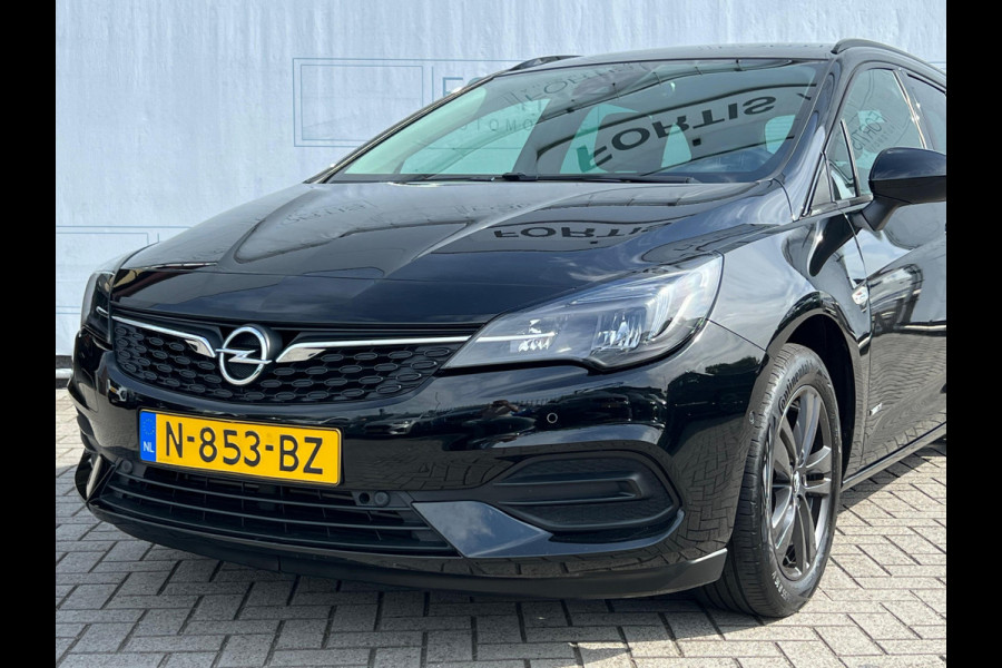 Opel Astra Sports Tourer 1.2 Design & Tech NL AUTO } CARPLAY | CAMERA |