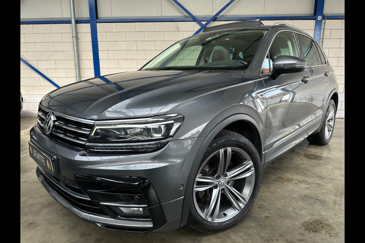 Volkswagen Tiguan 2.0 TSI 220PK 4Motion Highline PANO|AUTOMAAT|R-LINE|CAM|TREKHAAK