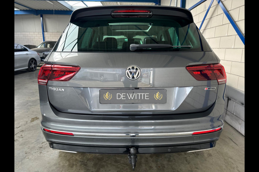 Volkswagen Tiguan 2.0 TSI 220PK 4Motion Highline PANO|AUTOMAAT|R-LINE|CAM|TREKHAAK