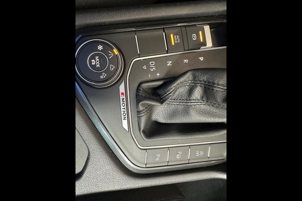 Volkswagen Tiguan 2.0 TSI 220PK 4Motion Highline PANO|AUTOMAAT|R-LINE|CAM|TREKHAAK
